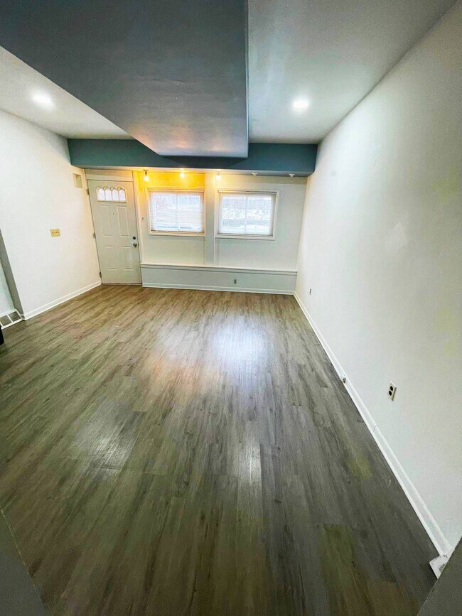 Foto del edificio - 1382 Center Ave