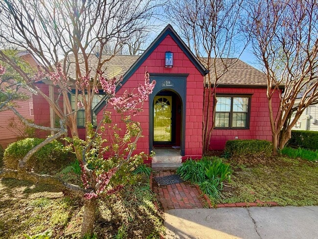 Unique & Remodeled! - Unique & Remodeled! House