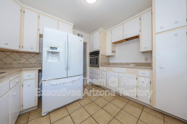Foto del edificio - 3008 E 6th St