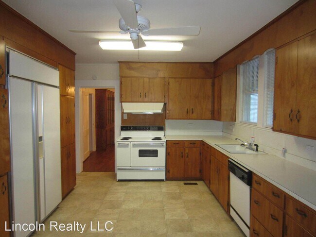 Foto del edificio - 3 br, 2 bath House - 305 N Church Street