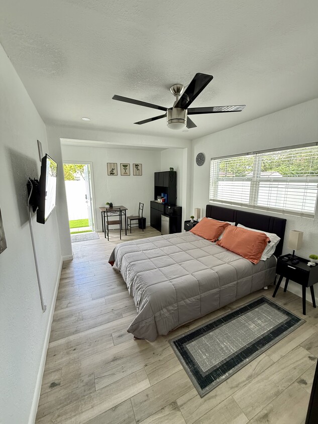 Foto principal - 1213 NW 4th Ave