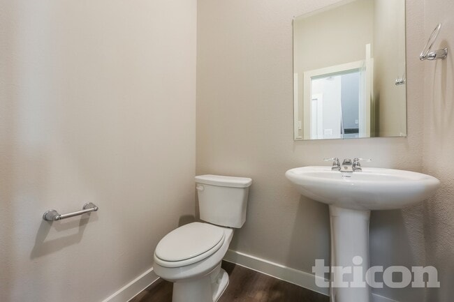 Interior Photo - Tricon Saginaw