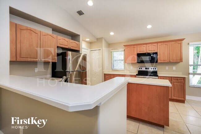 Foto del edificio - 419 Conlee St