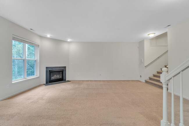 Foto del edificio - 3133 Asher Rd