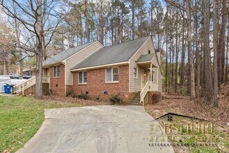 Building Photo - 5537 Kaplan Dr
