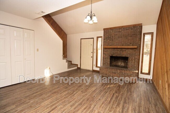 Building Photo - 311 Gardner St