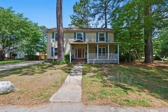 Building Photo - 156 Circle Ct