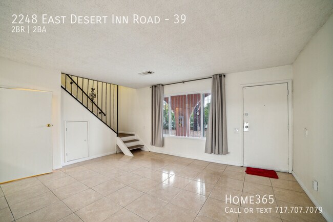 Building Photo - Vibrant Stylish 2-Bed 1.5 Bath Residence a...