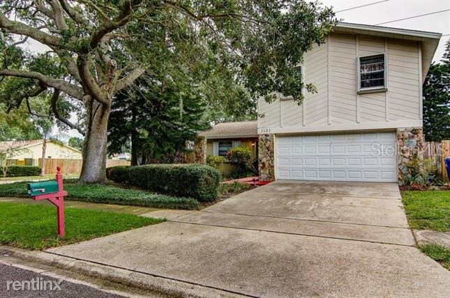 Primary Photo - 3 br, 2 bath House - 1101 Breeze Dr