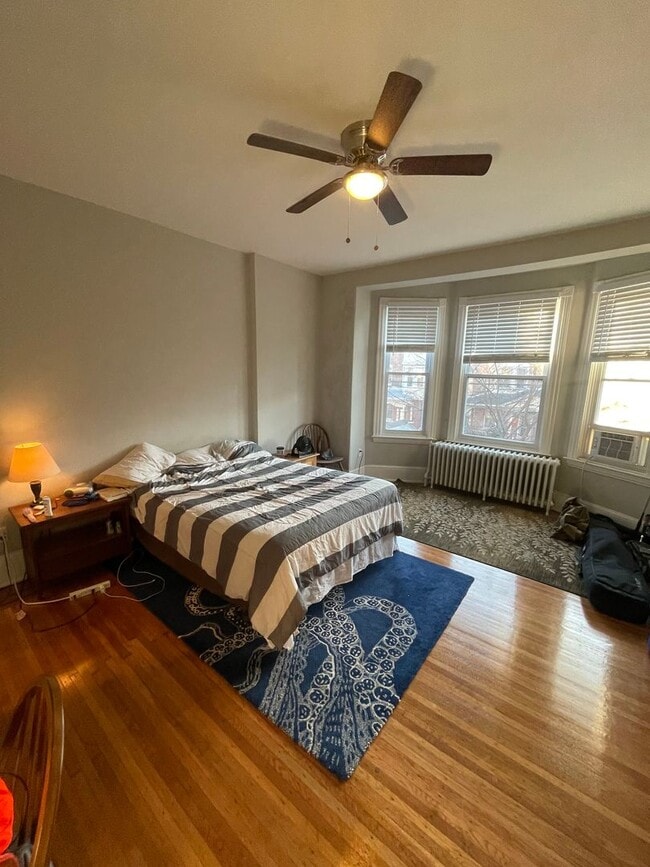 Photo - 933 S St Bernard St Apartment