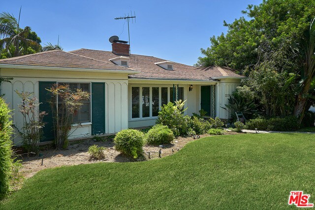 Building Photo - 2250 Guthrie Dr