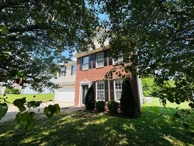 Building Photo - 2000 Lannigan Dr