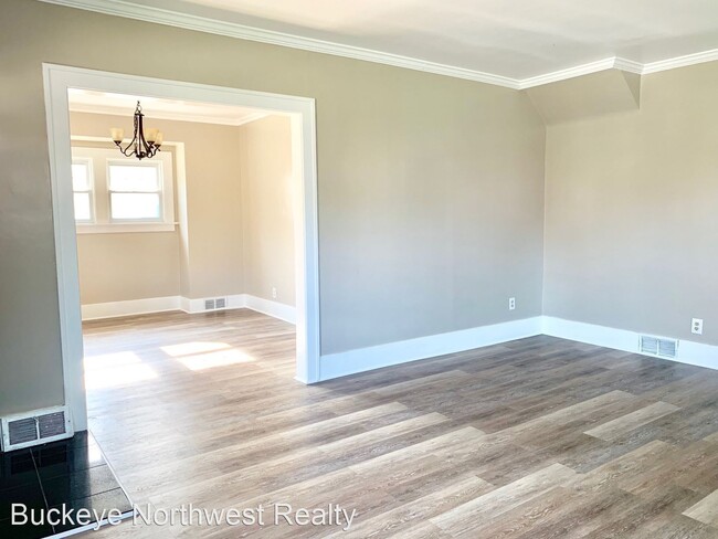 Foto del edificio - 3 br, 1 bath House - 1561 Colton St