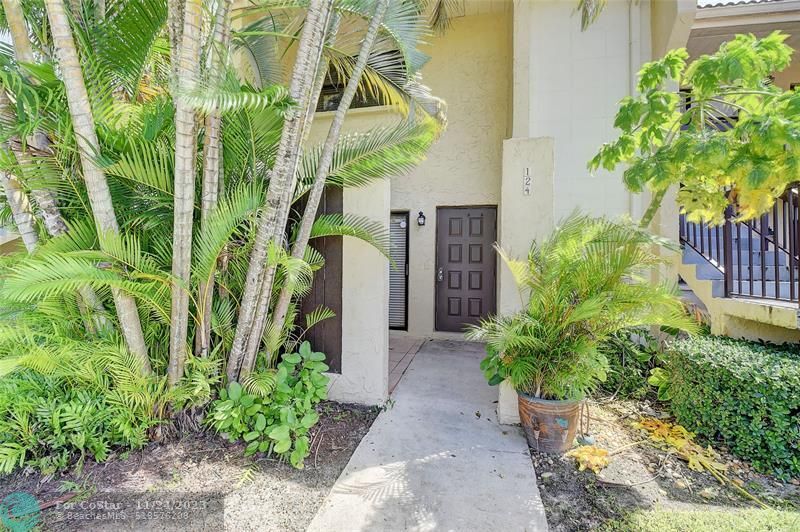 Foto principal - 22435 SW 61st Way