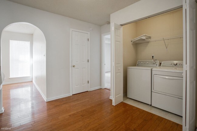 Building Photo - 6592 Gina Agha Cir