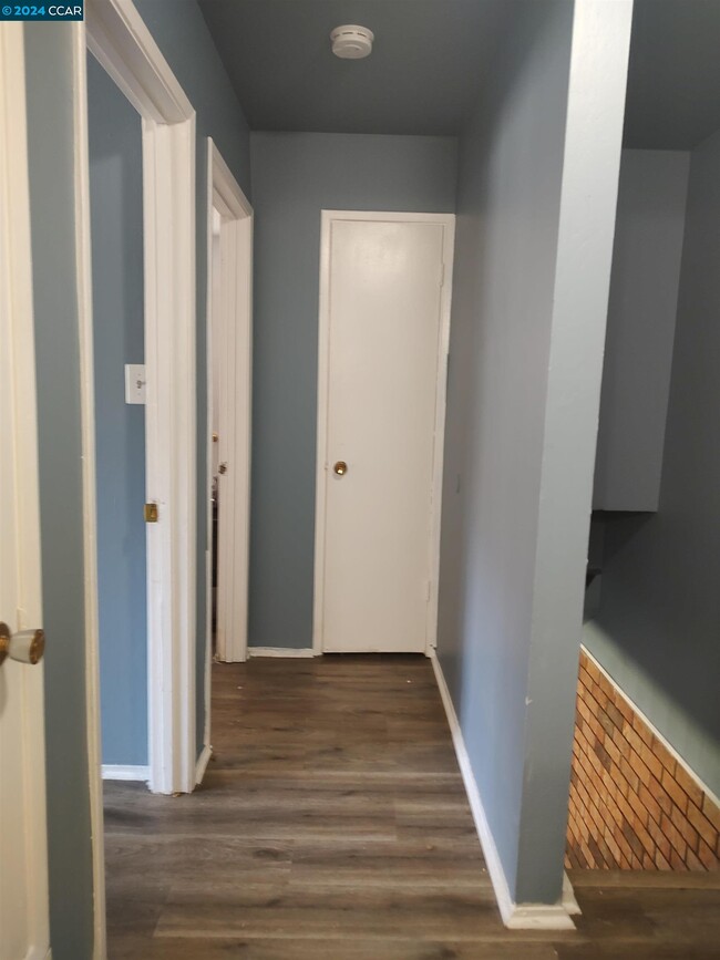 Building Photo - 2114 Peppertree Way