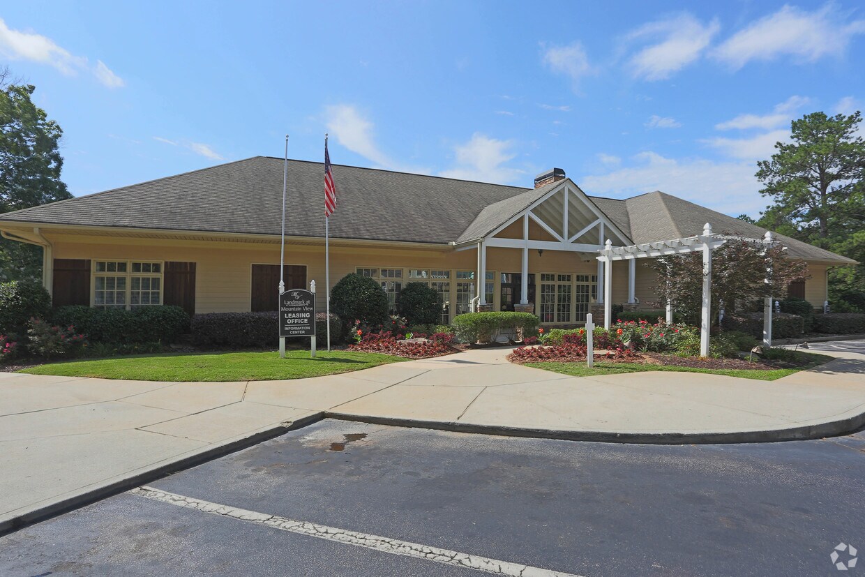 East Ponce Village Alquileres en Stone Mountain, GA