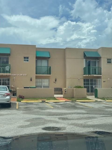 Foto principal - 1990 SW 121st Ct