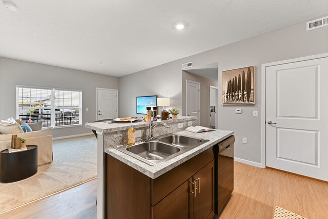 Building Photo - Rosewood Village