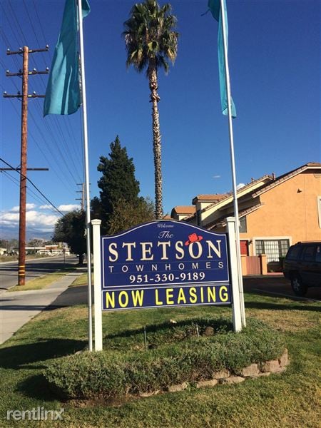 Building Photo - 763 W Stetson Ave