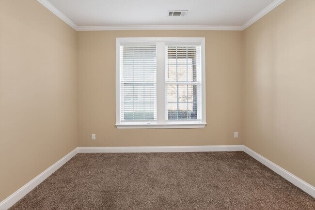 Foto del edificio - 2226 Kendall Park Dr