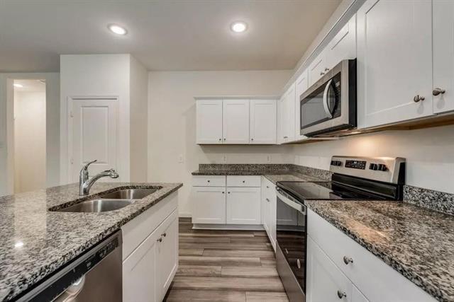 Building Photo - 6830 Bonanza Way