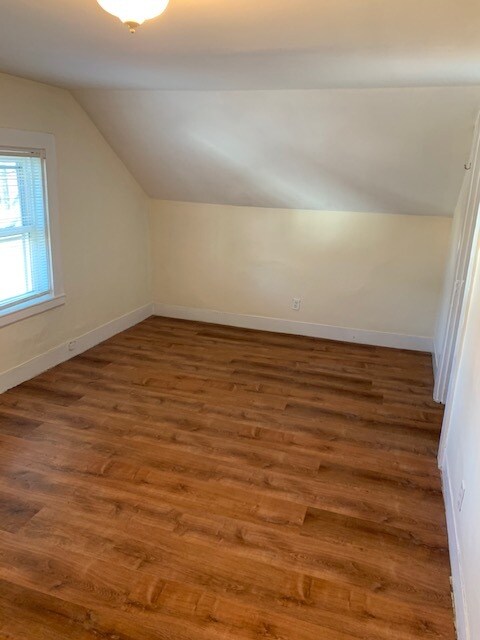 Bed Room - 157 School St
