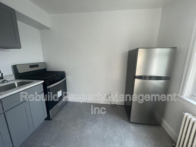 Photo - 4037 Edgewood Rd Apartment