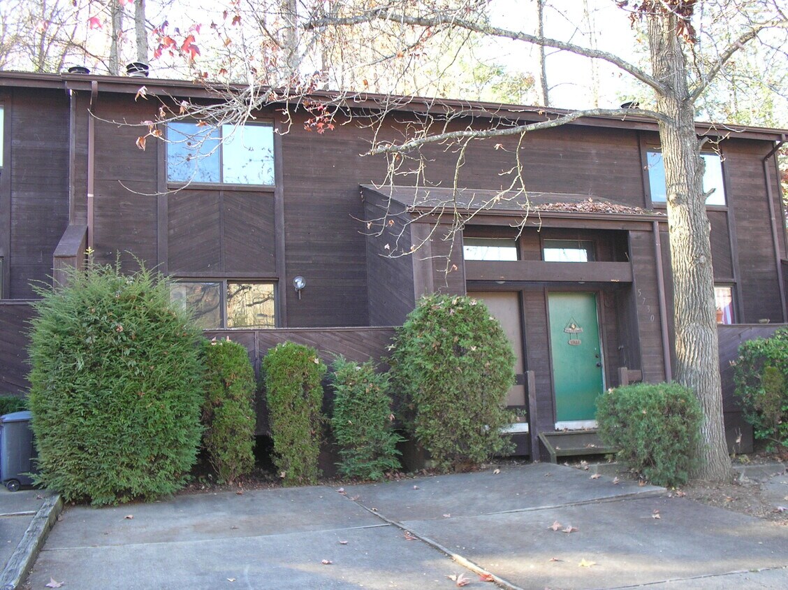 5732 Shawnee Dr, Huntington, WV 25705 Townhome Rentals in Huntington