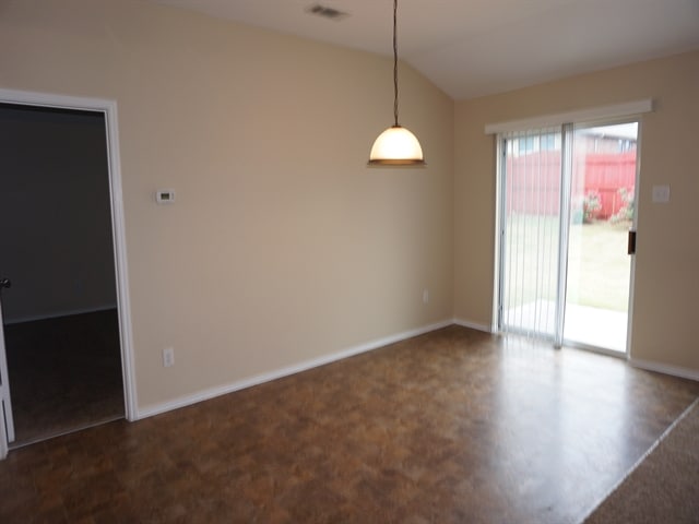 Foto del edificio - 429 Grant Ln