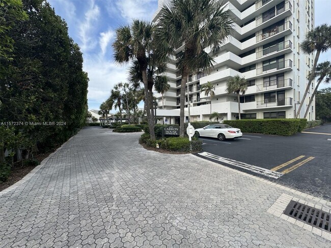 Building Photo - 4600 S Ocean Blvd