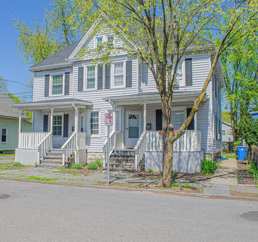 Primary Photo - 14 Brown Ave