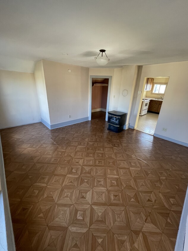 Primary Photo - 124 N Lincoln Ave