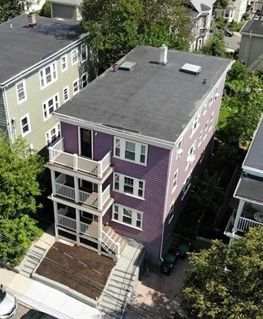 Primary Photo - 52 Clarendon Ave