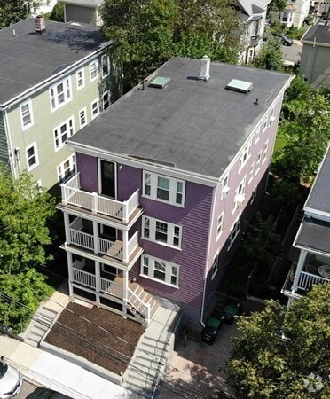 Building Photo - 52 Clarendon Ave