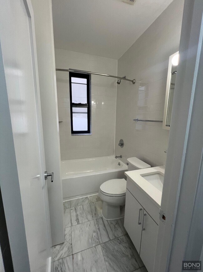 Foto del edificio - 163 E 87th St