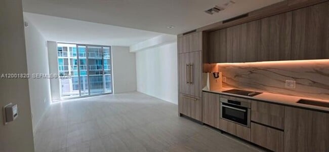 Photo - 77 SE 5th St Apartment