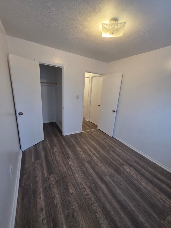 Foto del edificio - 3265 E 143rd St