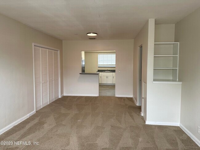 Foto del edificio - 3136 Belden St