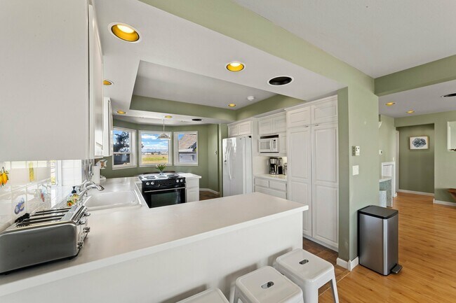 Foto del edificio - 4183 Sucia Dr