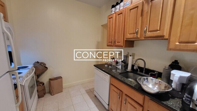 Foto del edificio - 100 Queensberry St