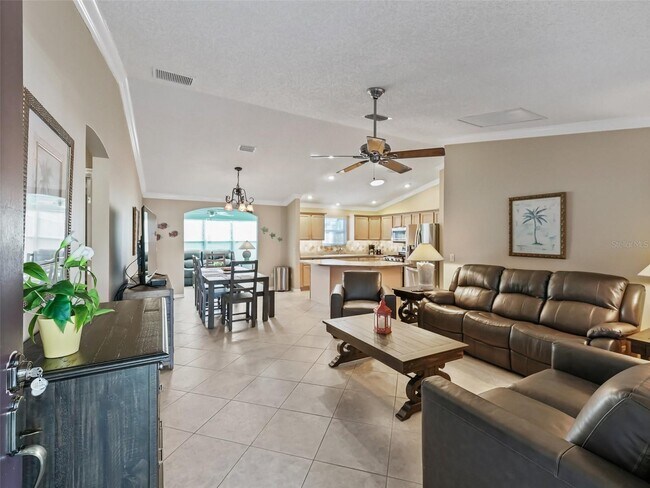 Building Photo - 1095 Blythe Way