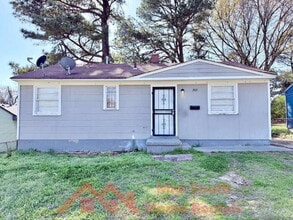 Building Photo - 3513 Rochester Rd