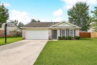 Building Photo - 3001 Meadow Lake Dr E