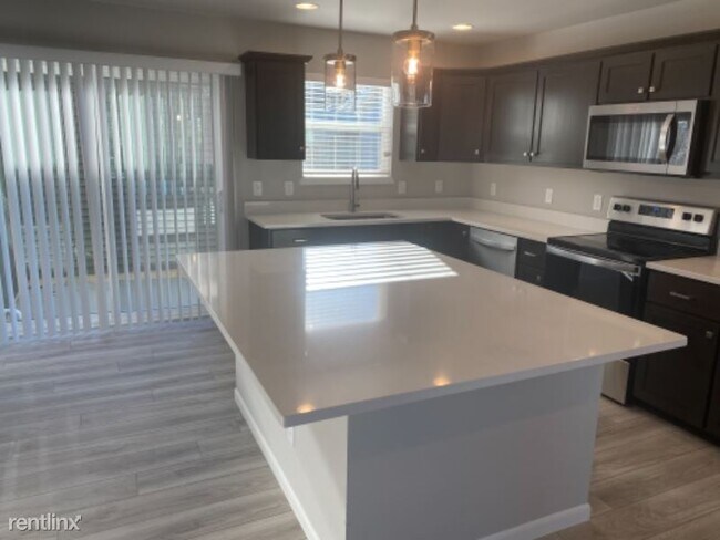 Foto del edificio - 3 br, 2.5 bath Condo - 1025 O’keefe ave