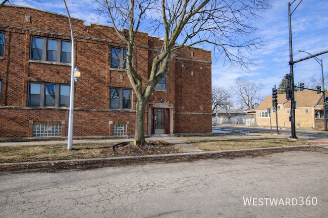 Foto del edificio - 6704 S Wood St