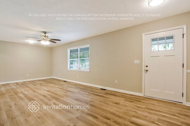 Foto del edificio - 4560 Birch Ridge Trail