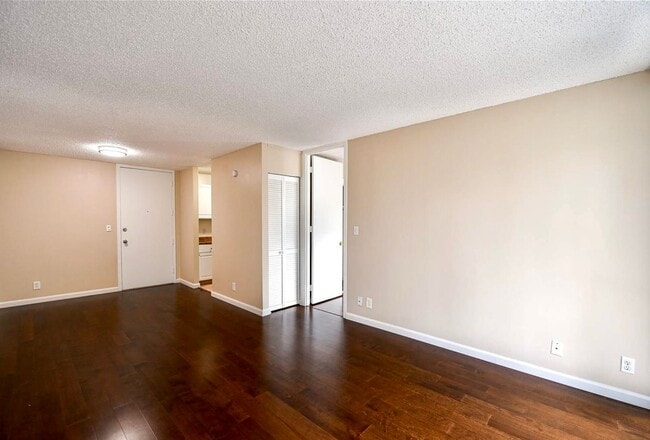 Building Photo - Woodwinds 1-Bedroom Rental – Wahiawa