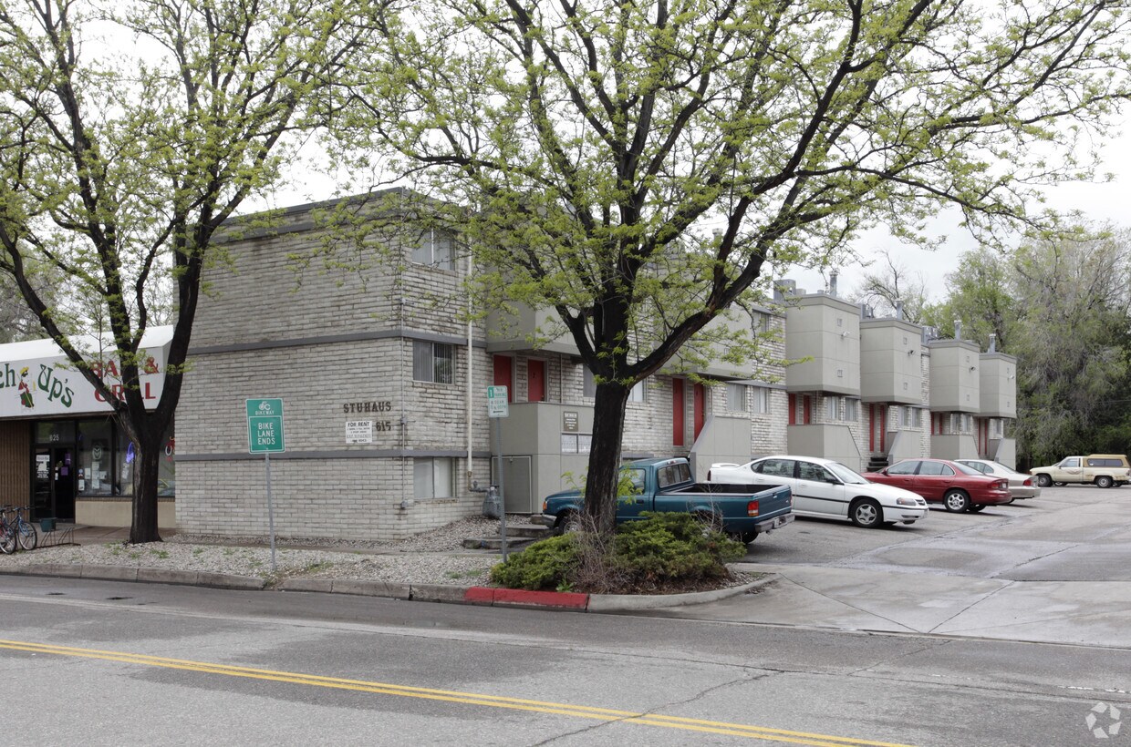 Foto principal - 615 S Mason St