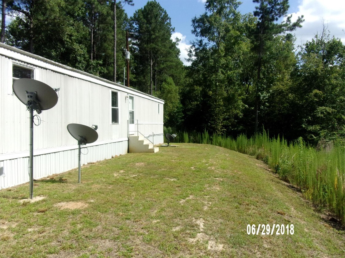 Primary Photo - 121 Par Rd 461